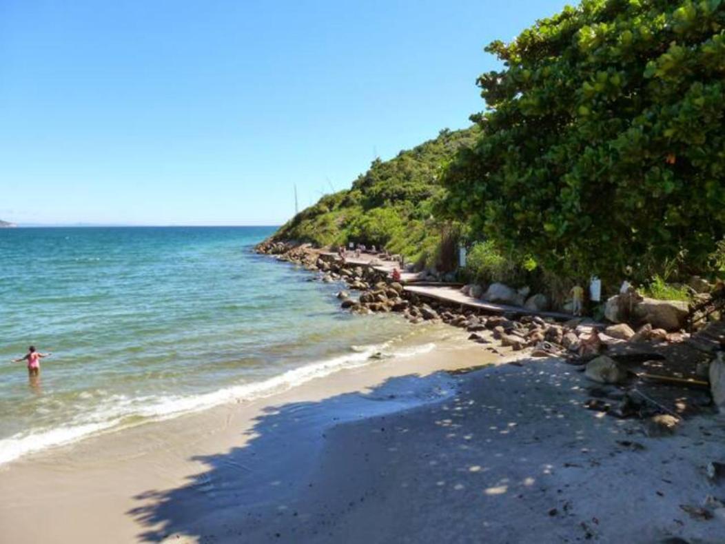 Casa Com Piscina Em Frente A Praia Do Santinho ฟลอเรียนอโปลิส ภายนอก รูปภาพ
